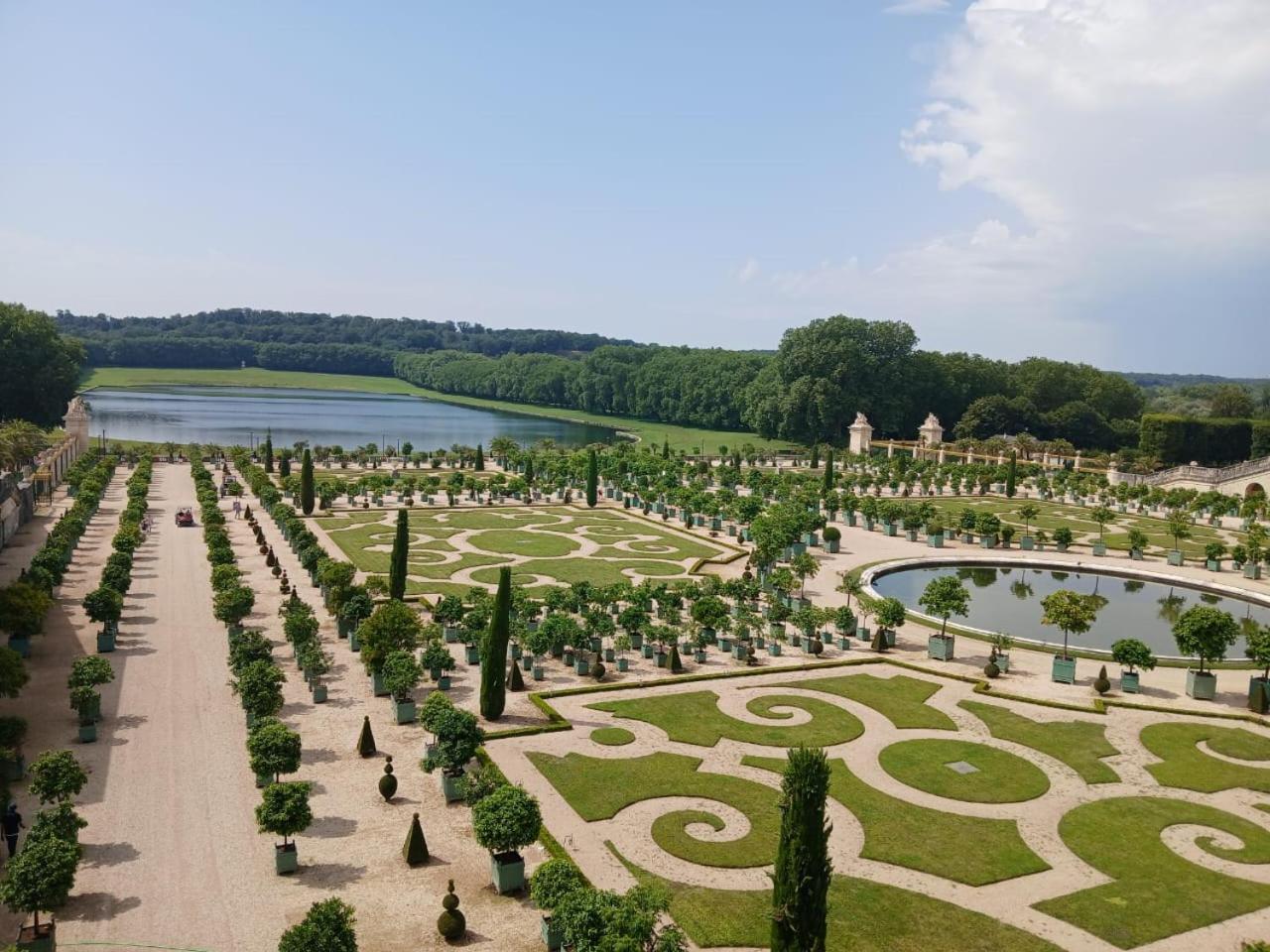 Studette Remilly A Versailles Bagian luar foto